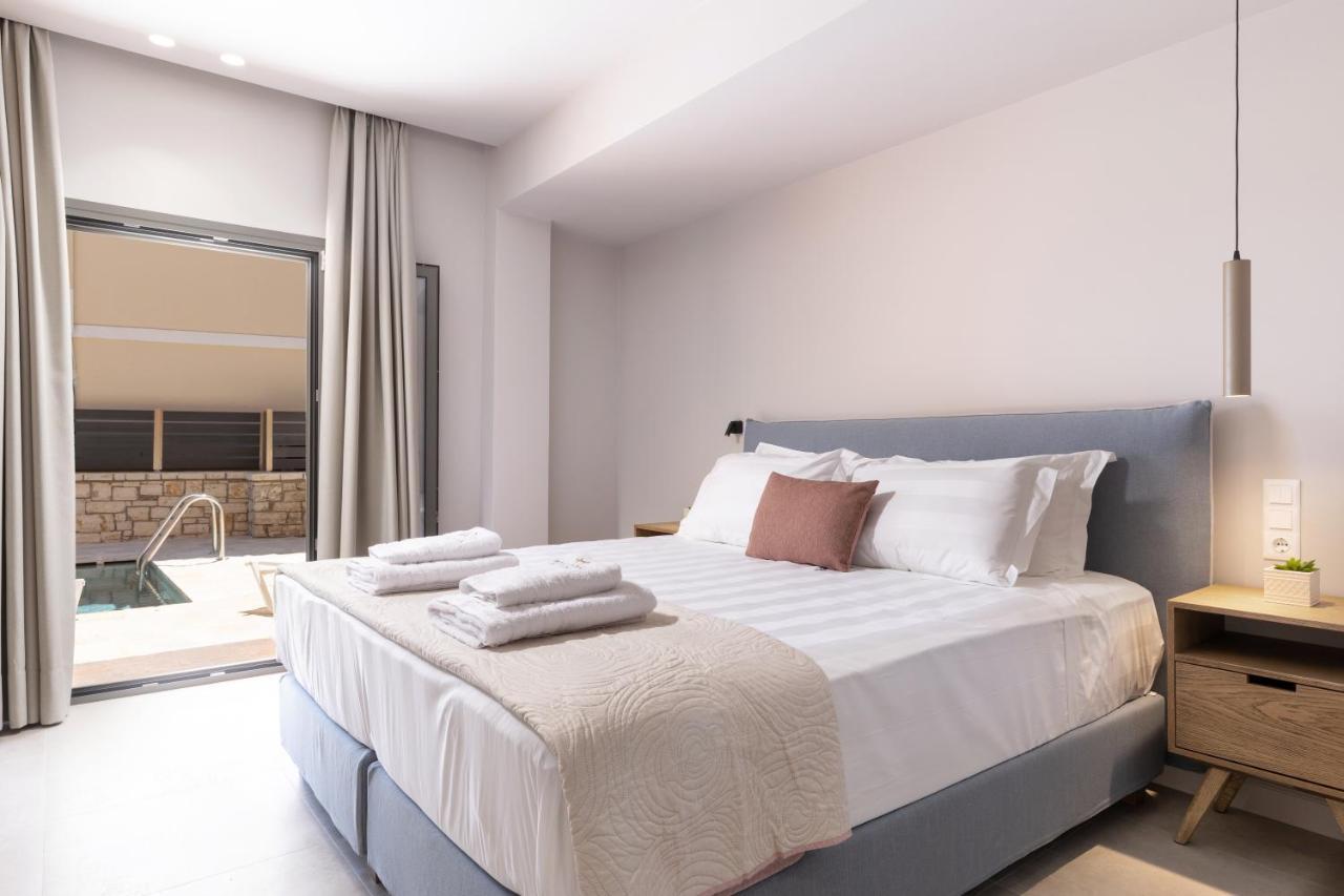Onore Luxury Apartment Kato Korakiana